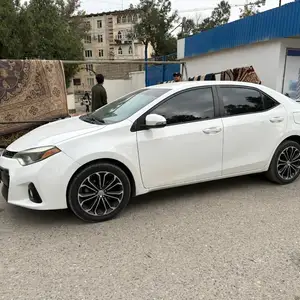 Toyota Corolla, 2015