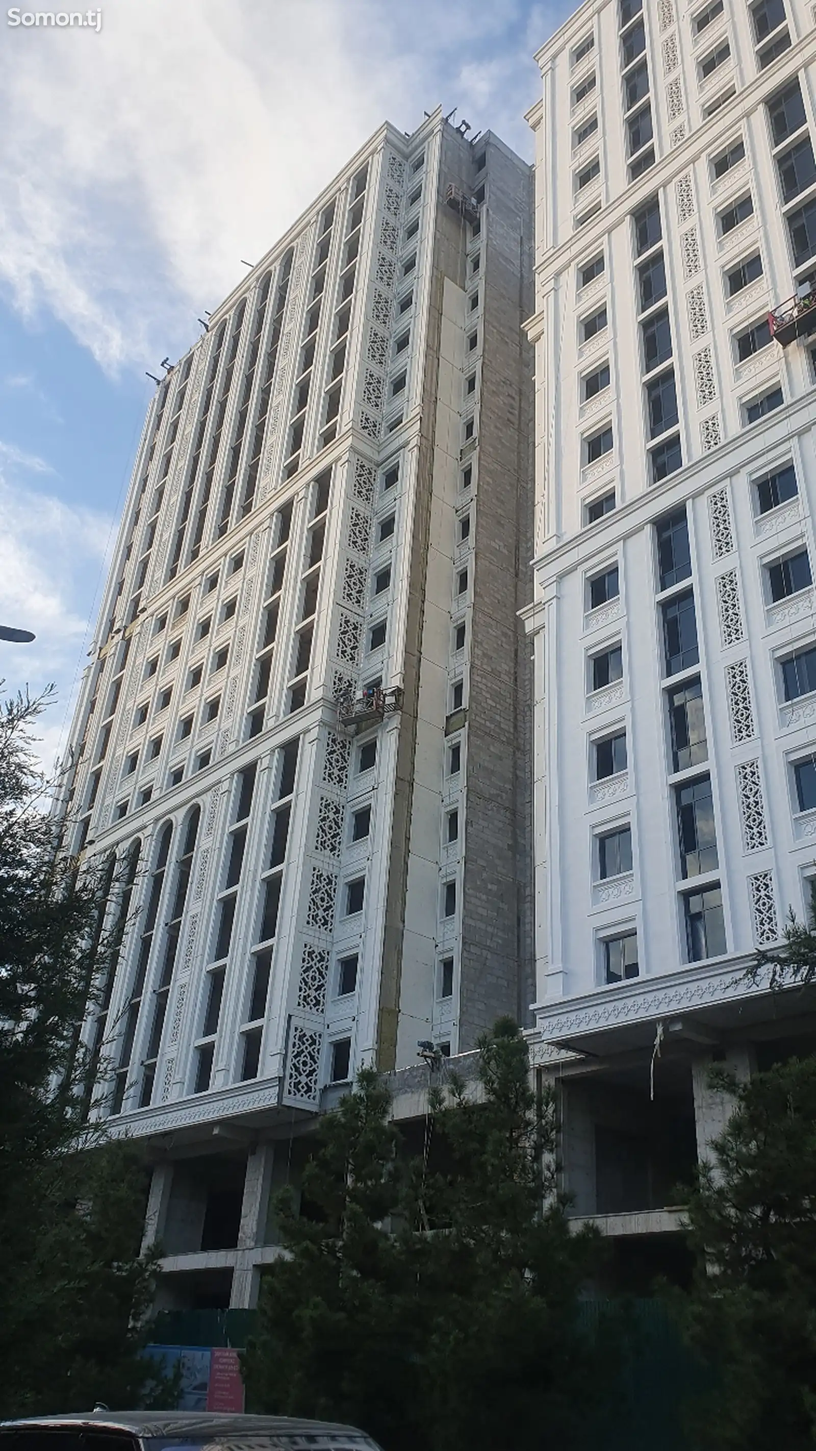 3-комн. квартира, 8 этаж, 135 м², Славянский университет-1