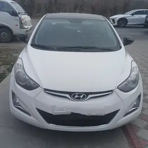 Hyundai Avante, 2013