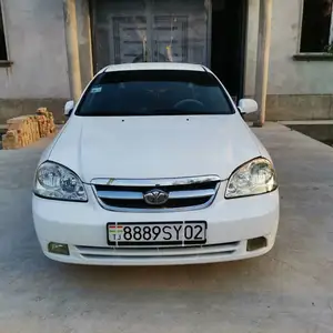 Daewoo Lacetti, 2005