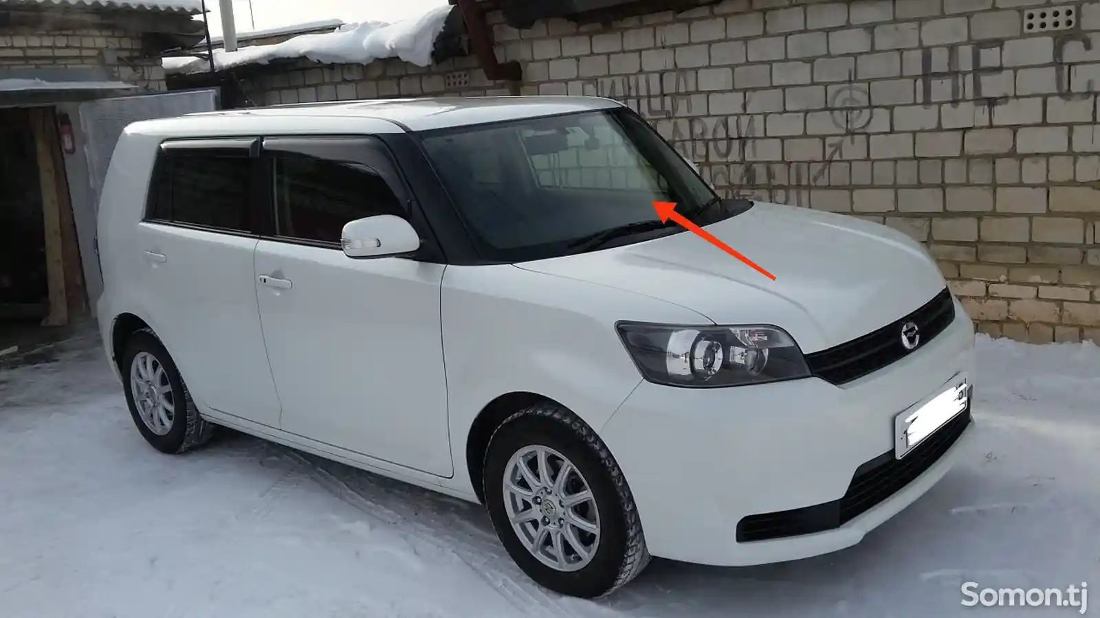 Лобовое стекло от Toyota Rumion