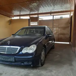 Mercedes-Benz C class, 2001