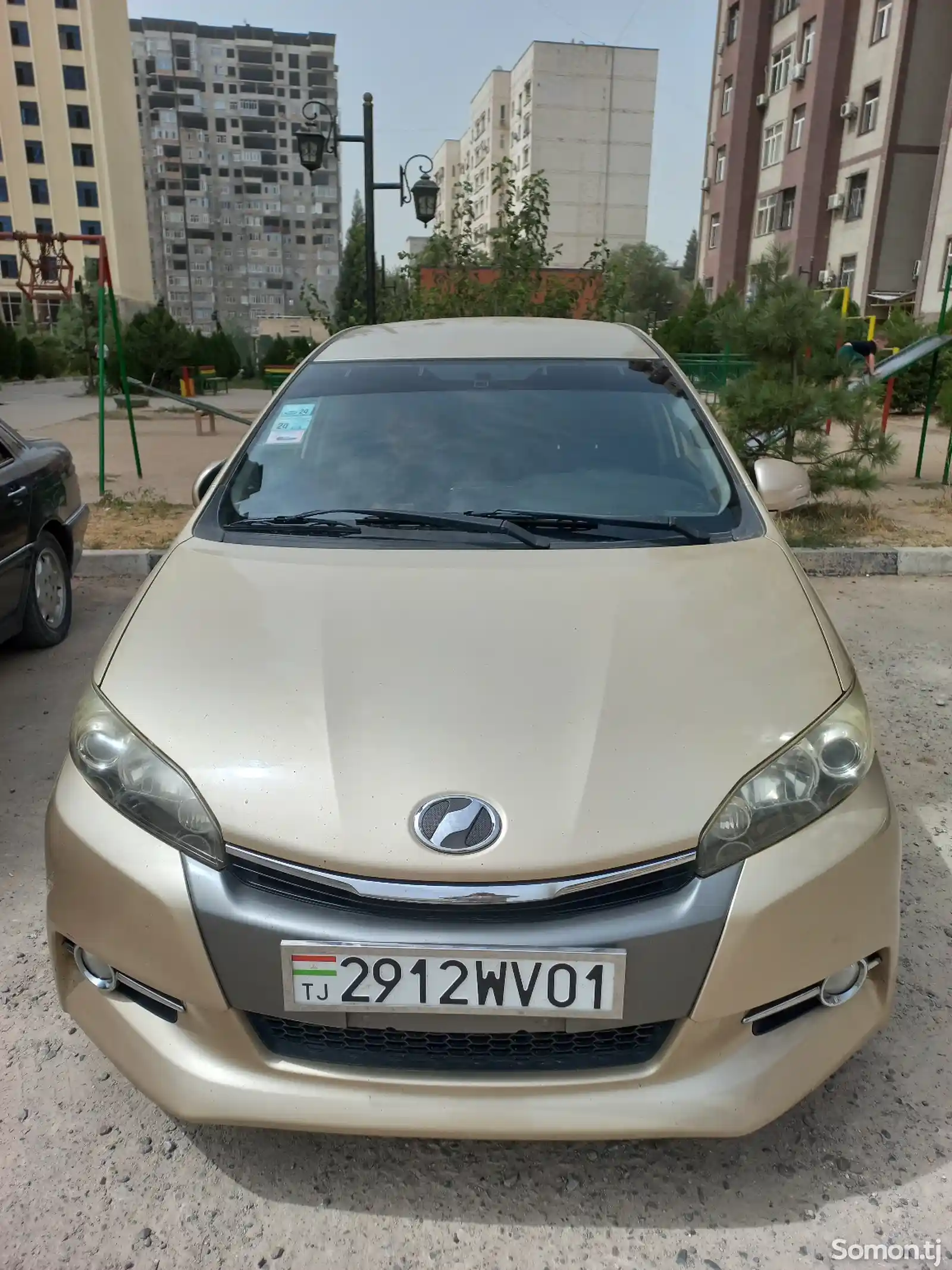 Toyota Wish, 2014-1