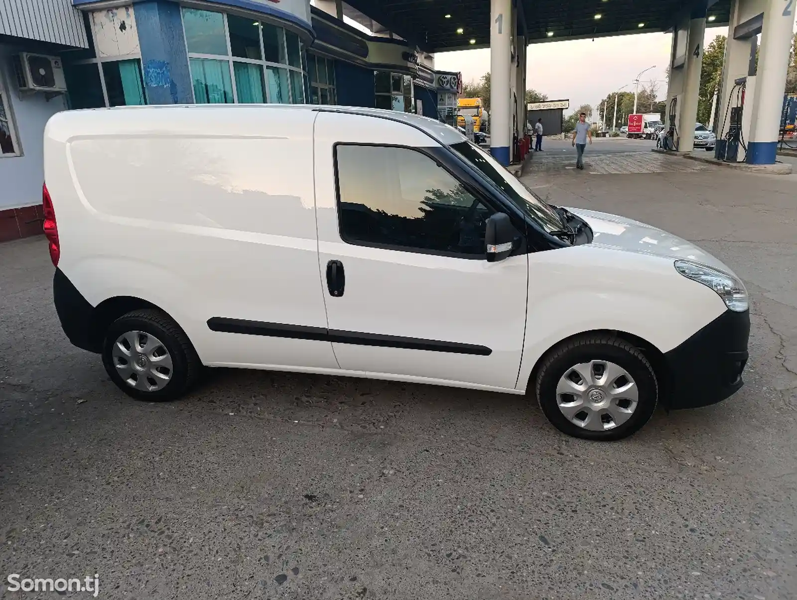 Opel Combo, 2017-3