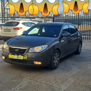 Hyundai Elantra, 2008