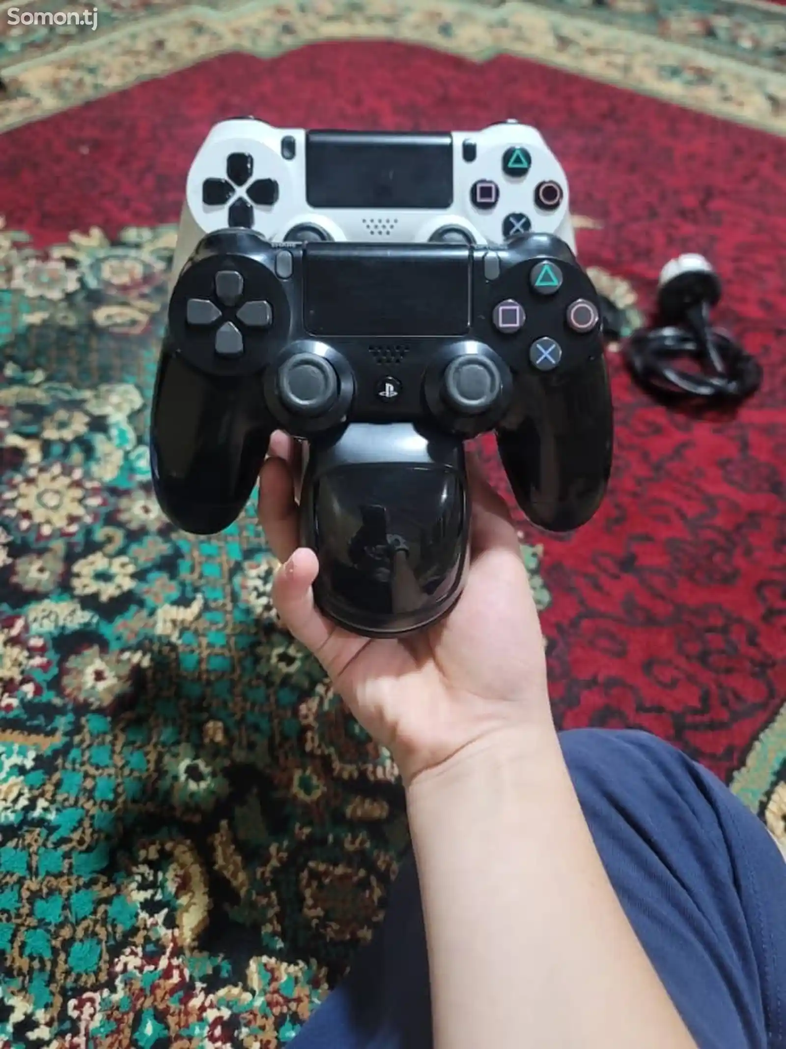 Игровая приставка Sony ps4 slim-3