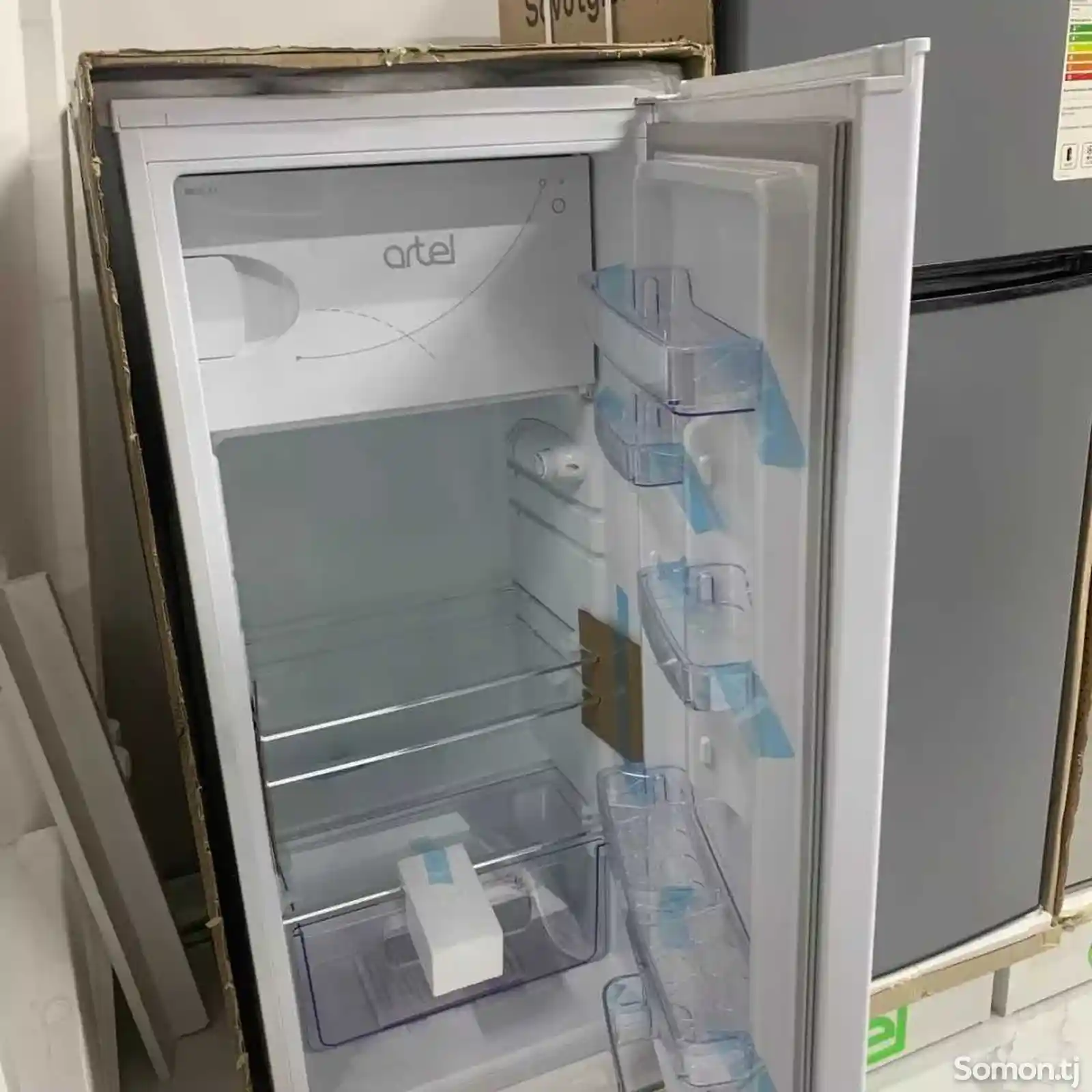 Холодильник 228 wh-1