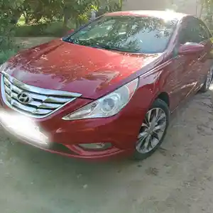 Hyundai Sonata, 2013