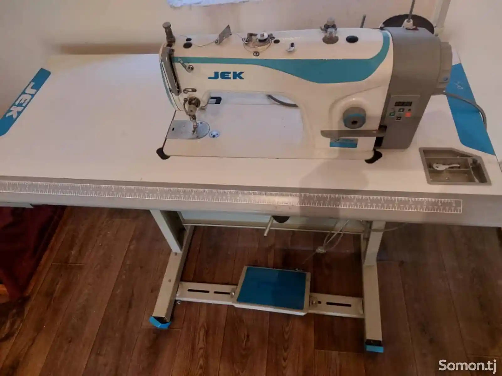 Швейная машина JEK-2