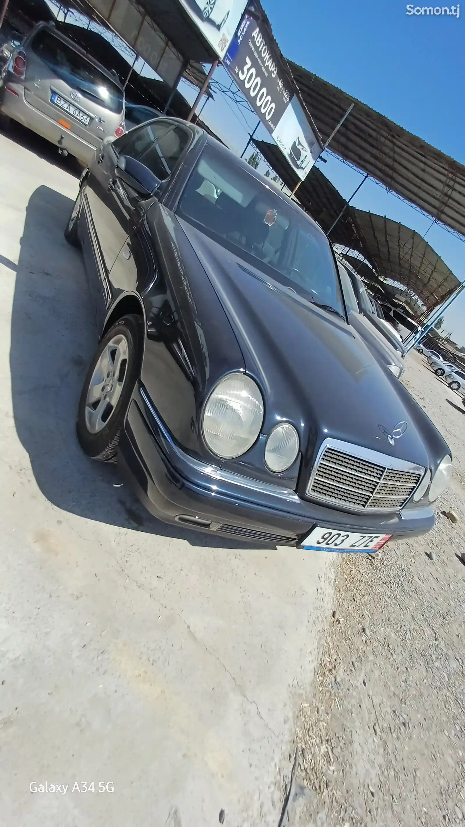 Mercedes-Benz E class, 1995-6