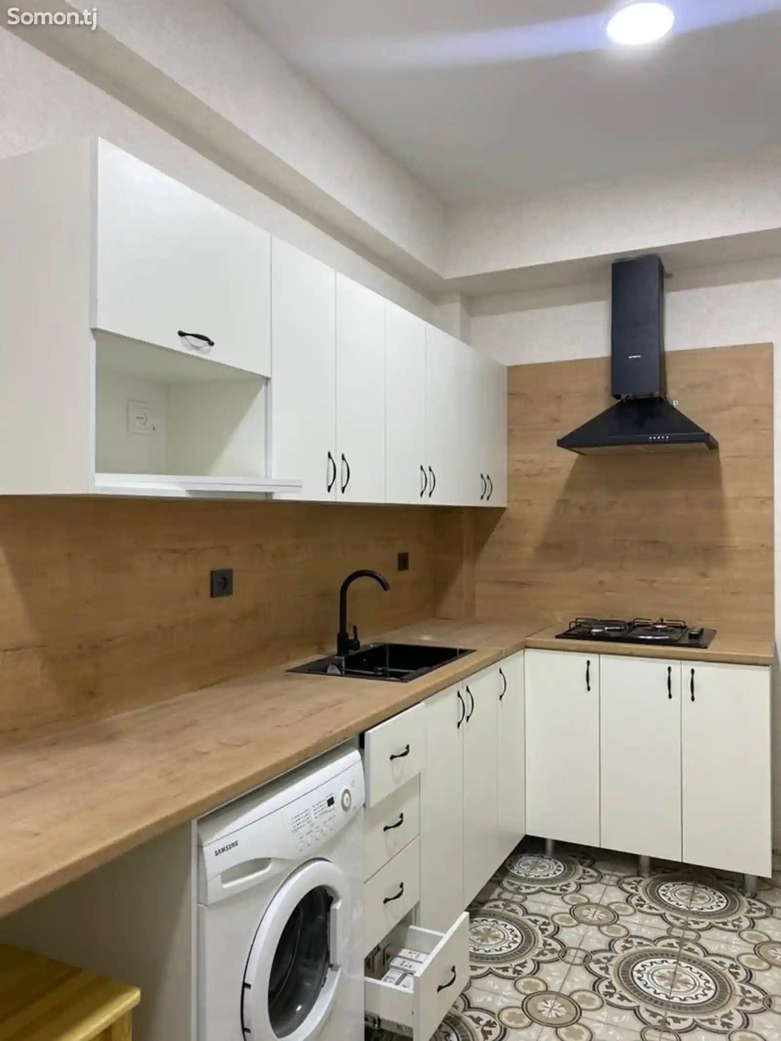 2-комн. квартира, Цокольный этаж, 60м², 19 мкр-6