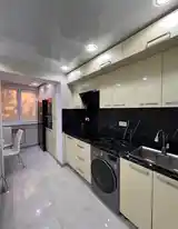 3-комн. квартира, 5 этаж, 90м², Сино, Испечак 2, м-30-7