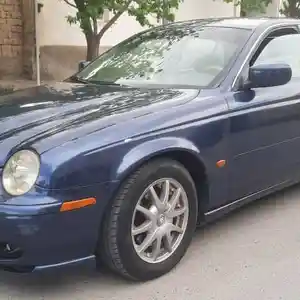 Jaguar, 1999