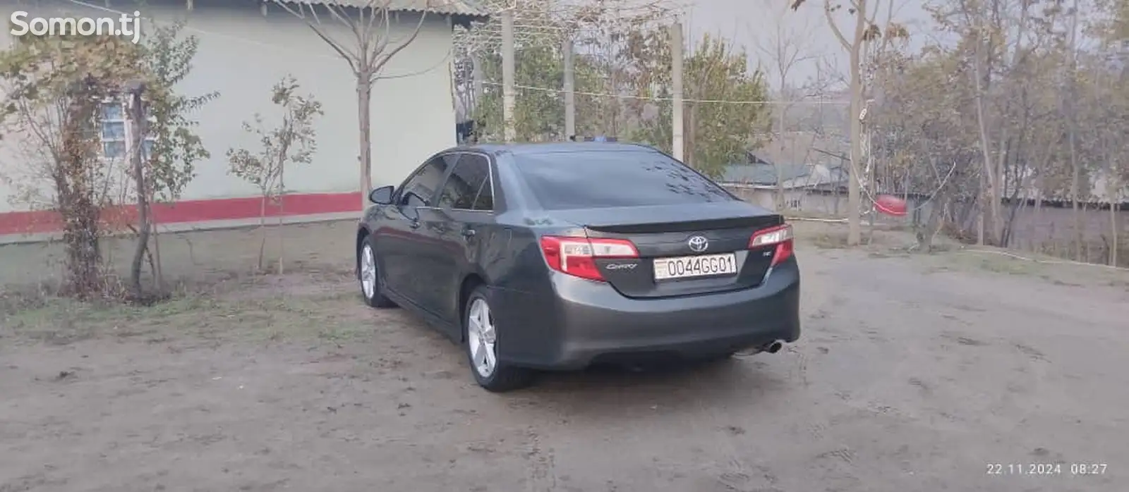 Toyota Camry, 2013-1