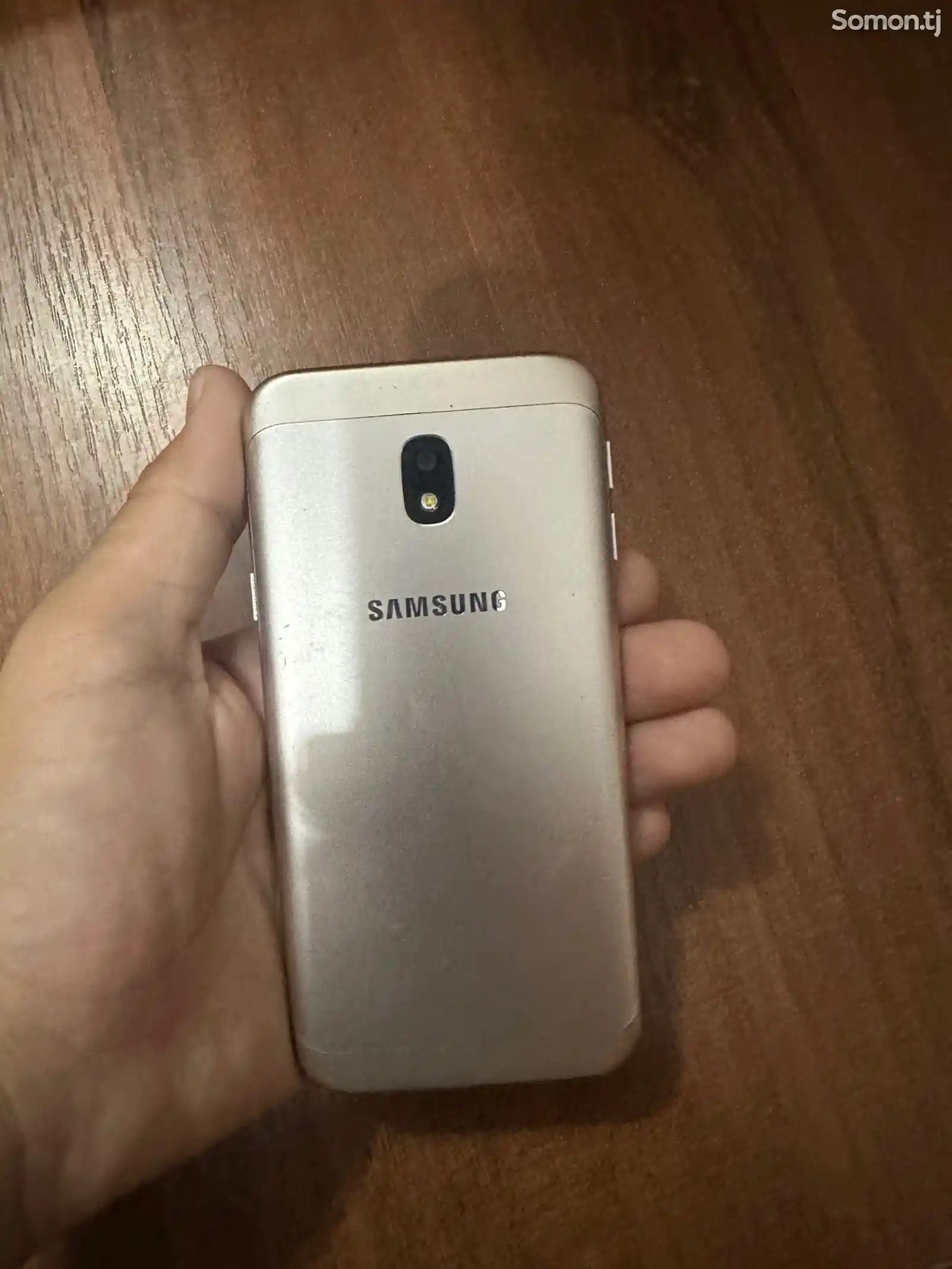 Samsung Galaxy J3-3