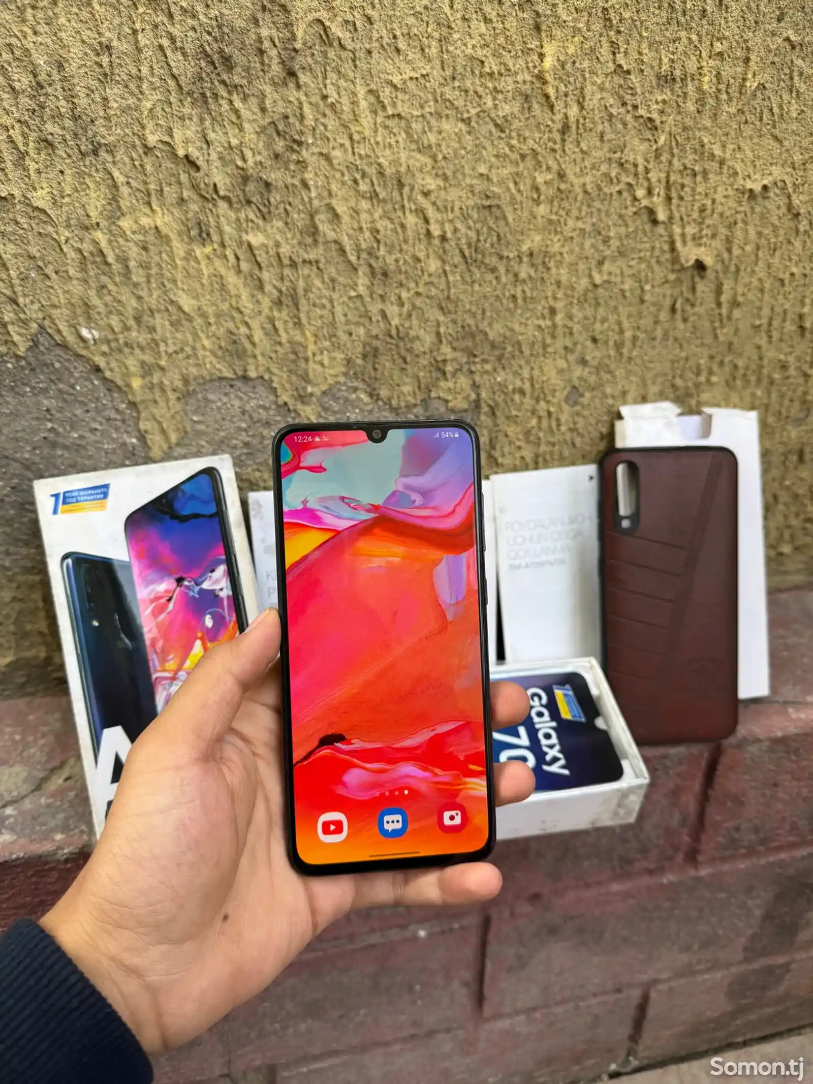 Samsung Galaxy A70 6/128 Gb 2 sim-13