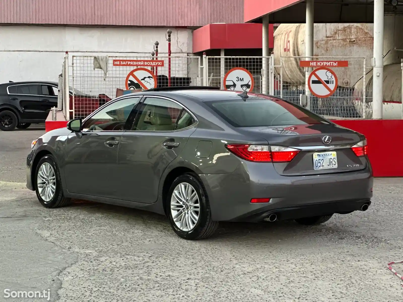 Lexus ES series, 2015-11