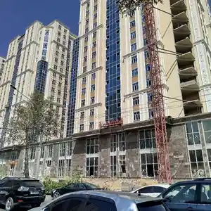 3-комн. квартира, 17 этаж, 122 м², Фирдавси