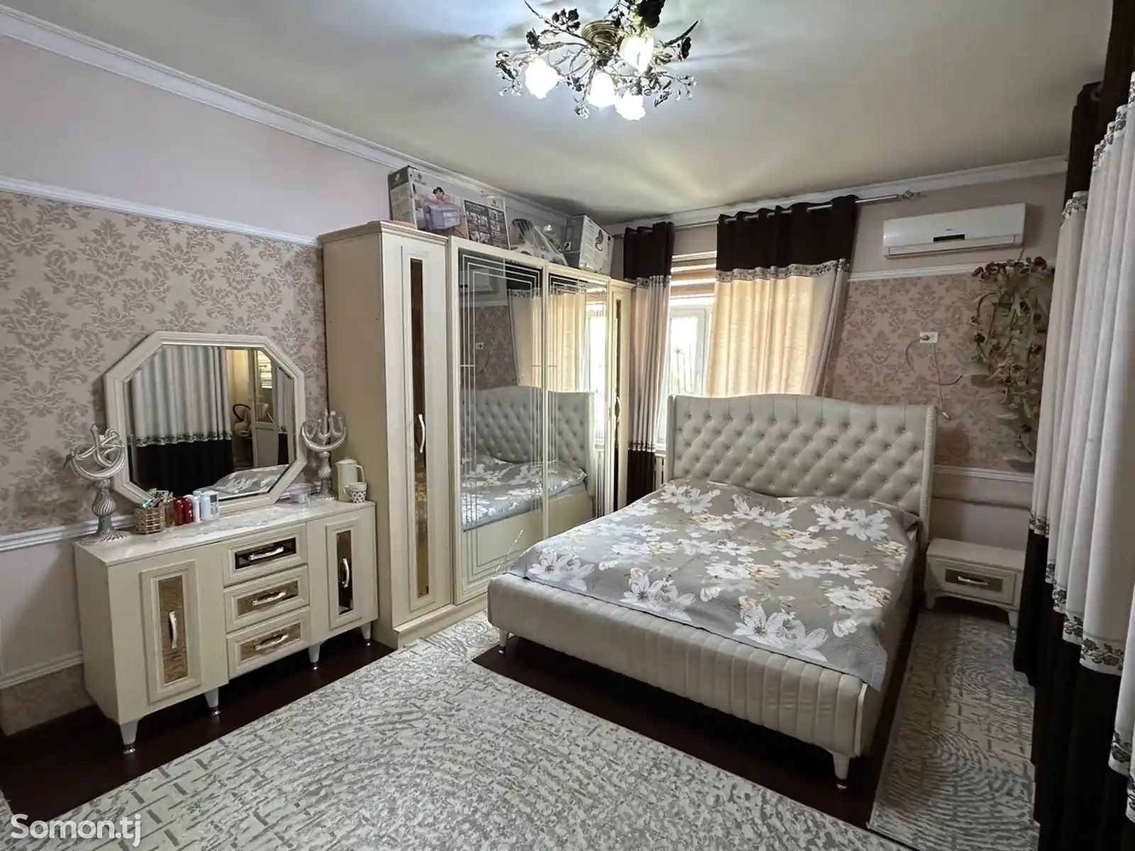 4-комн. квартира, 3 этаж, 145 м², Молодежный Театр, Цирк-1