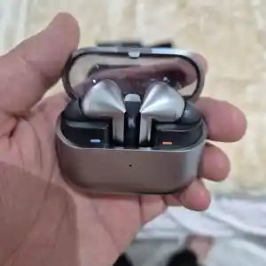 Беспроводные наушники Samsung Galaxy Buds3 Pro