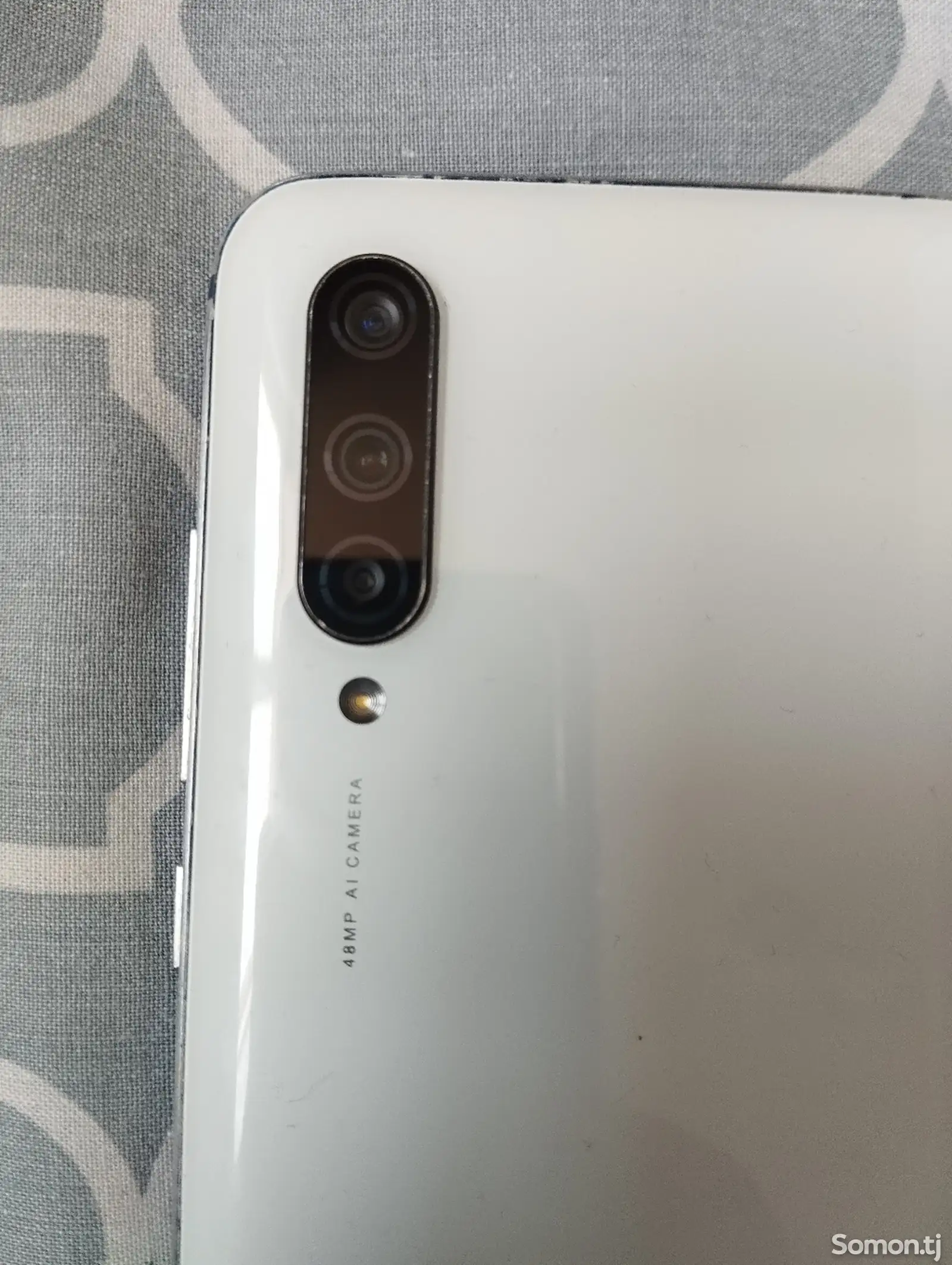 Xiaomi Mi 9 Lite 128Gb-2