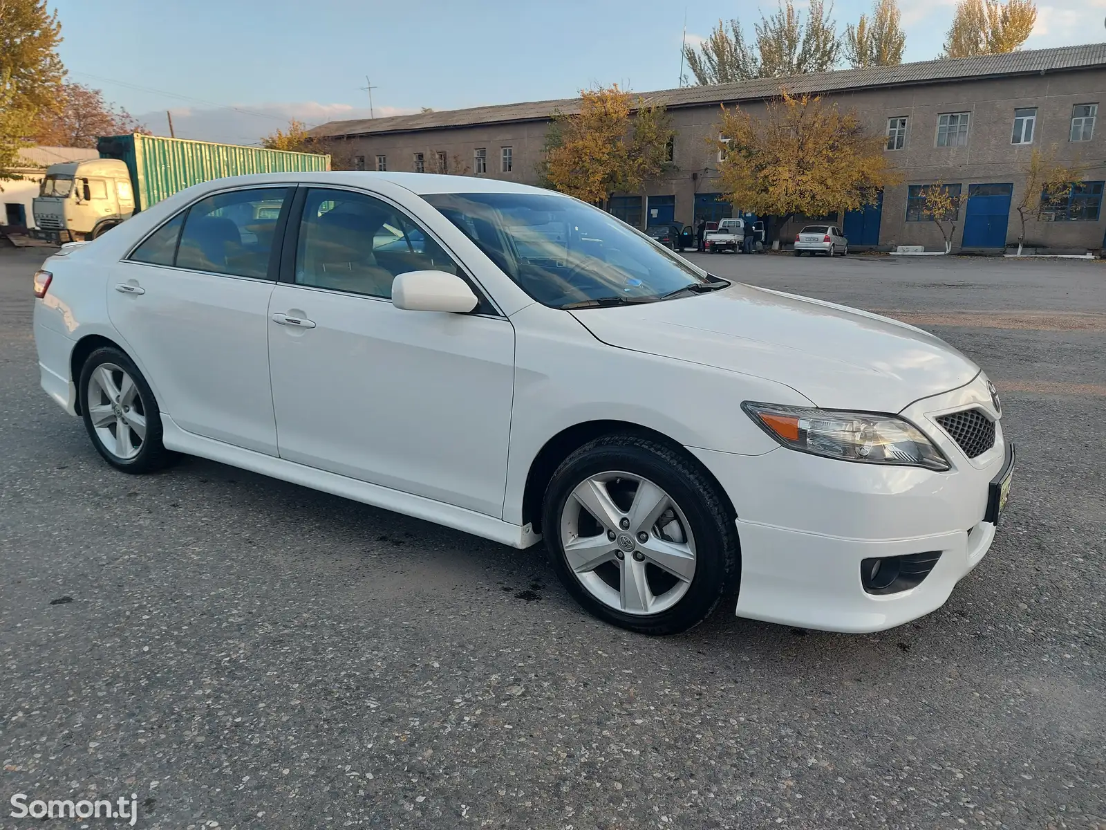 Toyota Camry, 2010-1