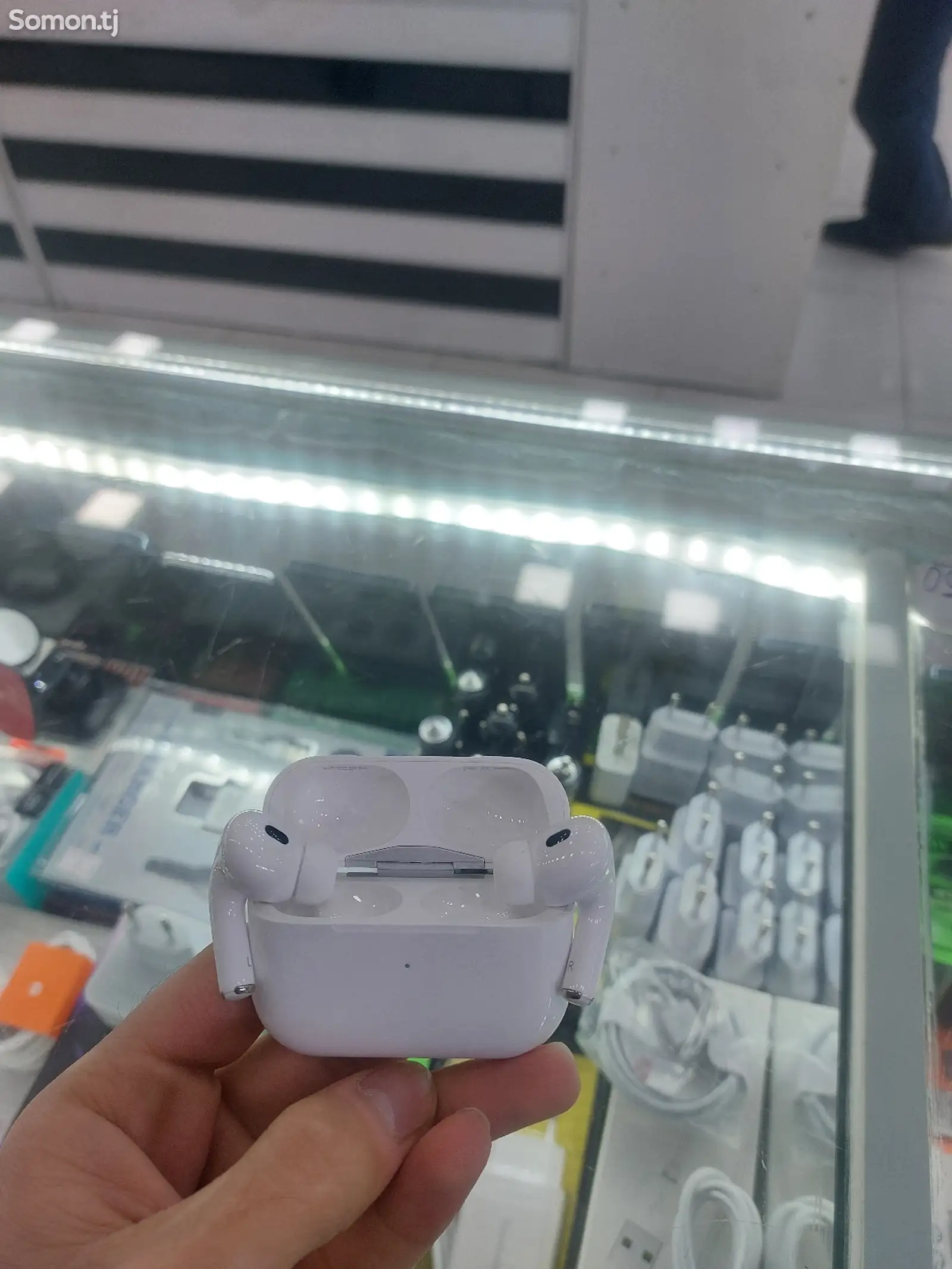 Беспроводные наушники airpods pro