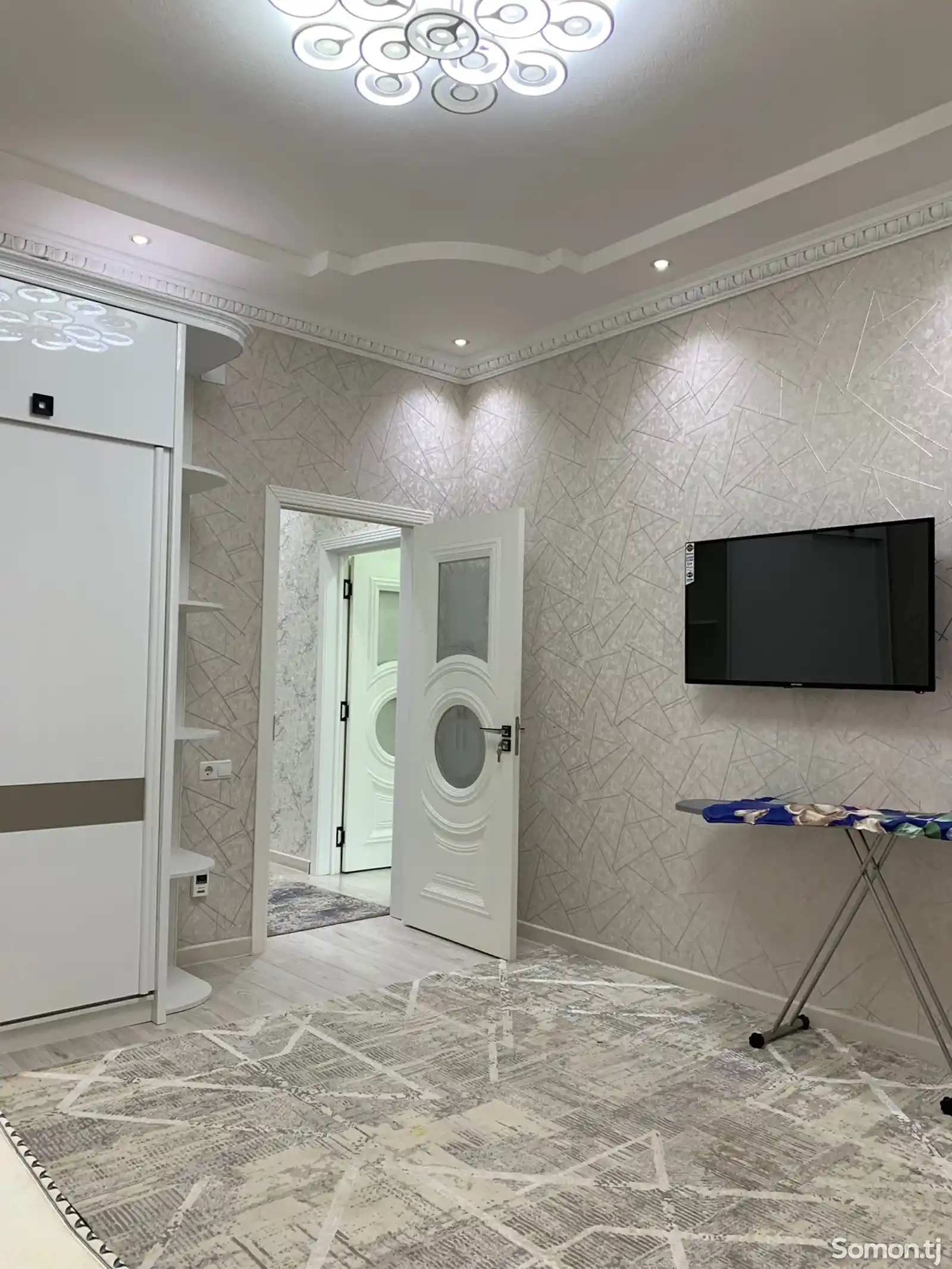 3-комн. квартира, 3 этаж, 100м², 18 мкр-7