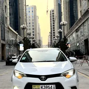 Toyota Corolla, 2015