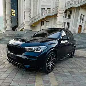 BMW X5, 2023