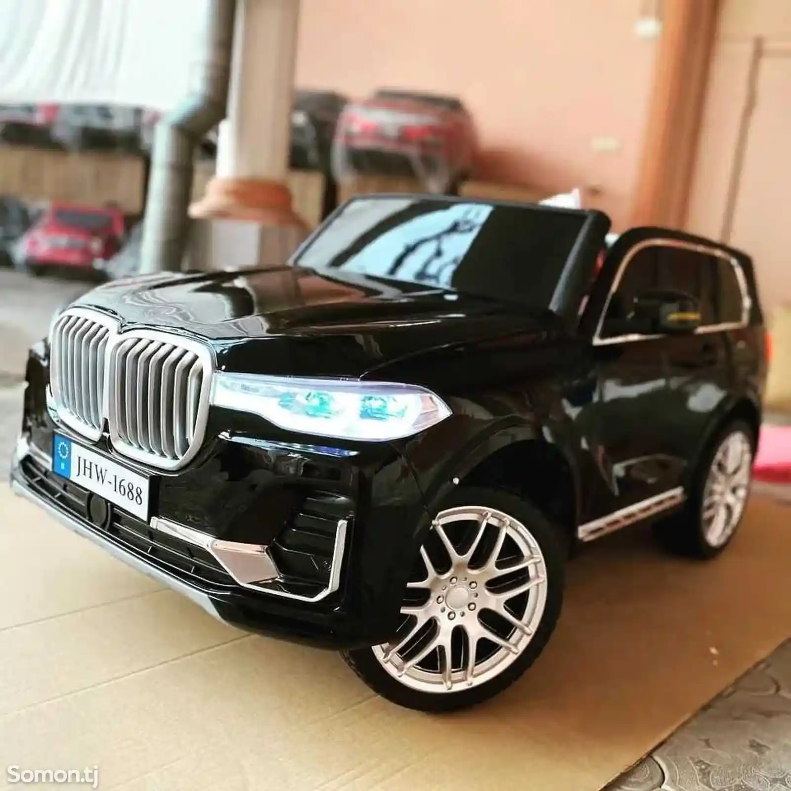 детская машина BMW-2