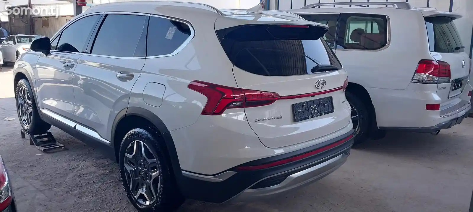 Hyundai Santa Fe, 2023-14