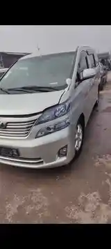 Toyota Vellfire, 2008-3