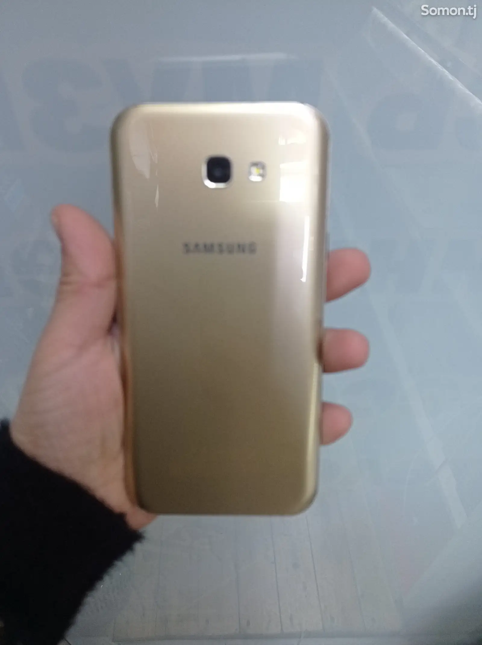 Samsung Galaxy A7-1