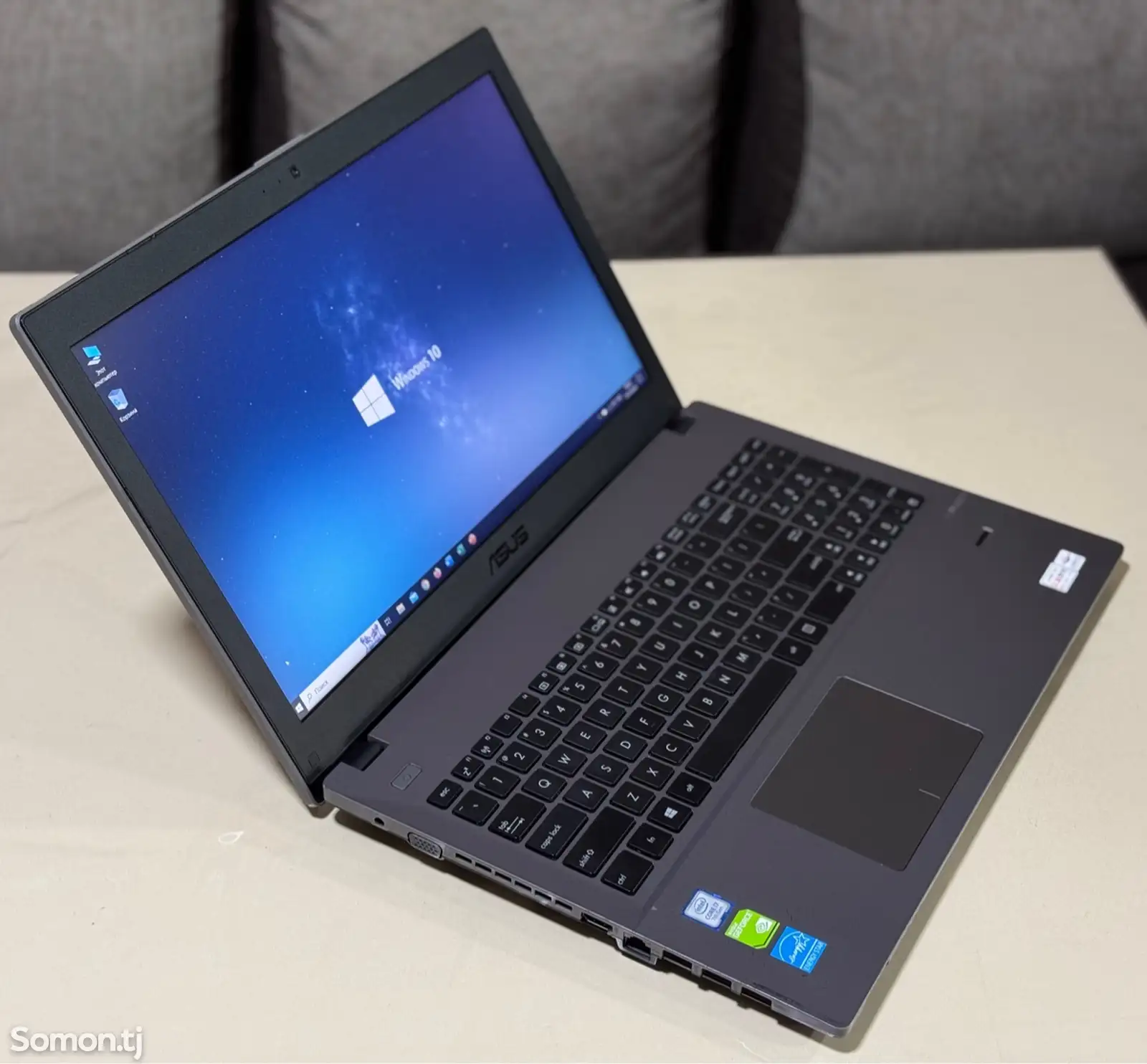 Ноутбук Asus Pro i7-7gen-3