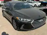 Hyundai Elantra, 2017-2