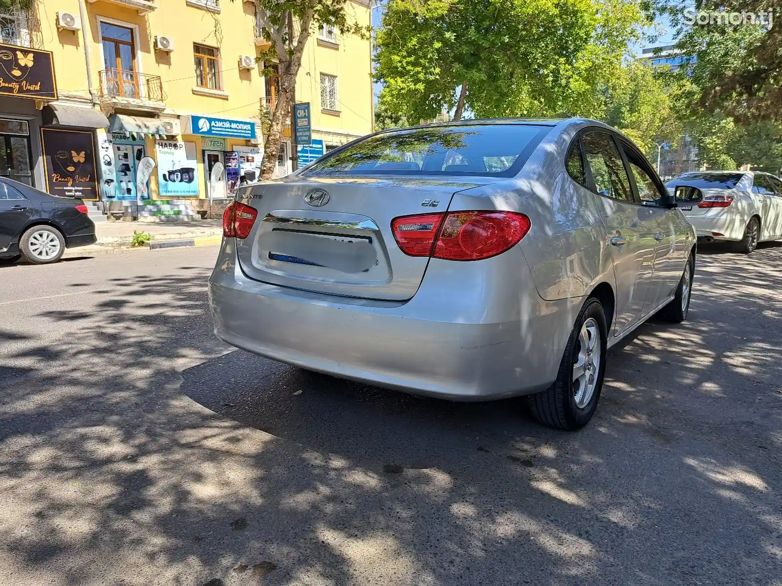 Hyundai Avante, 2010-8