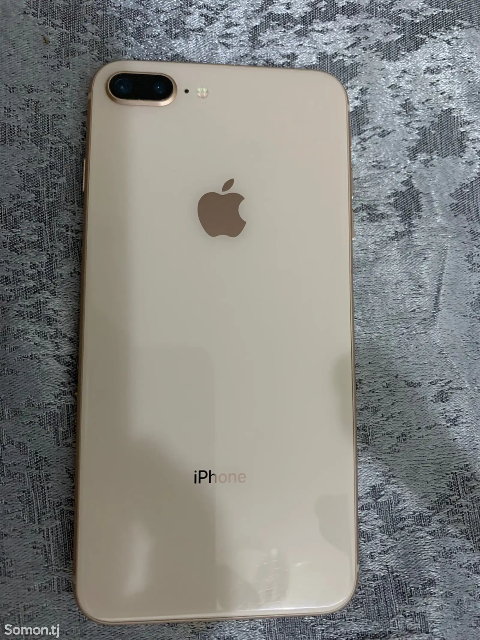 Apple iPhone 8 plus, 64 gb, Gold-1