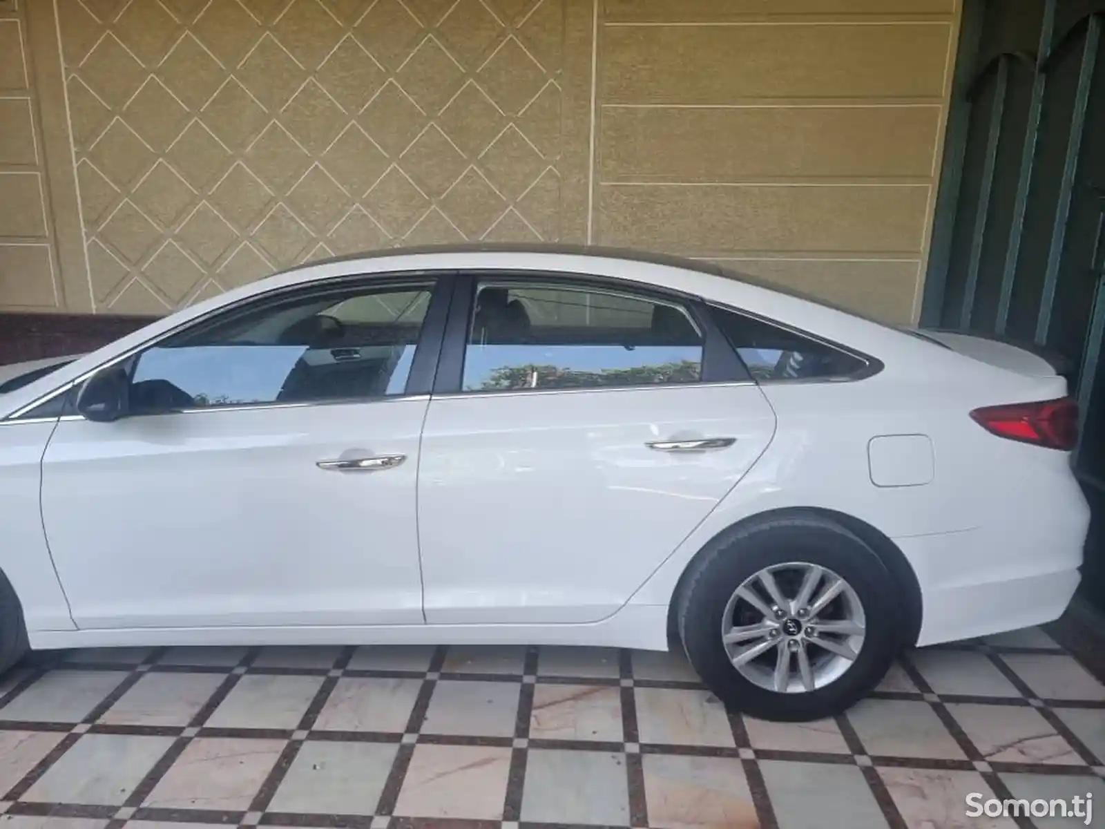 Hyundai Sonata, 2015-4