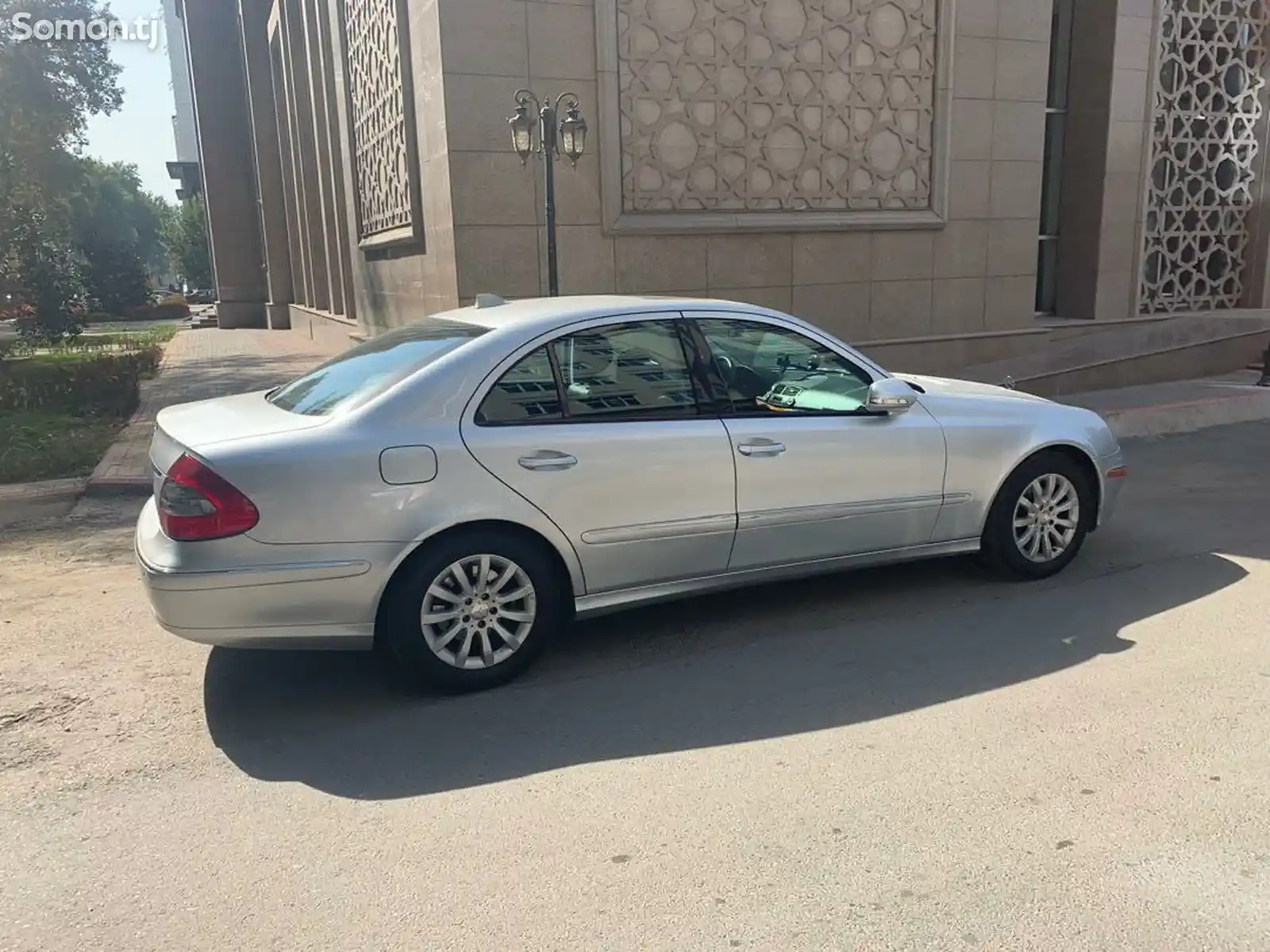 Mercedes-Benz E class, 2009-6