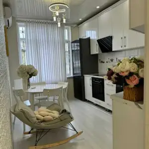 1-комн. квартира, 3 этаж, 46 м², Цирк