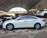 Hyundai Sonata, 2011-4