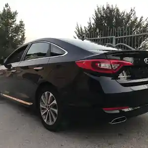 Hyundai Sonata, 2016