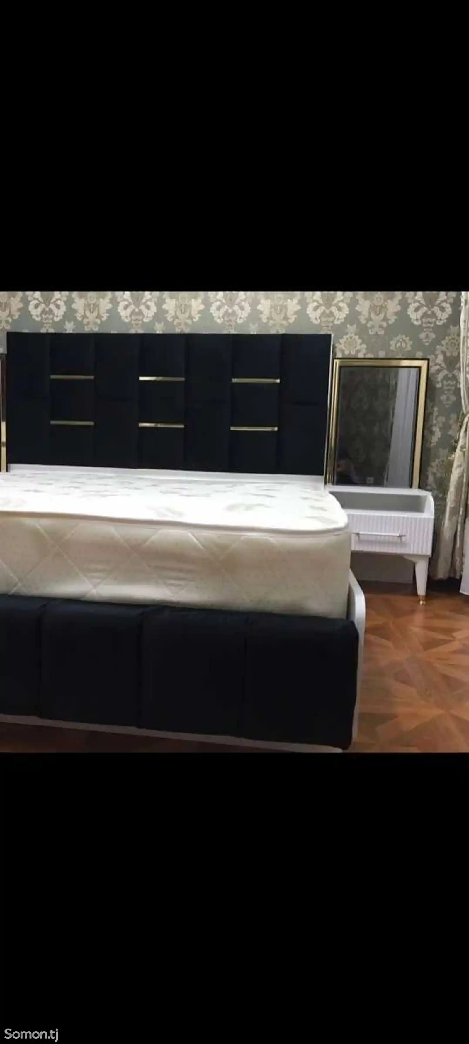 Кровать двуспальная-2