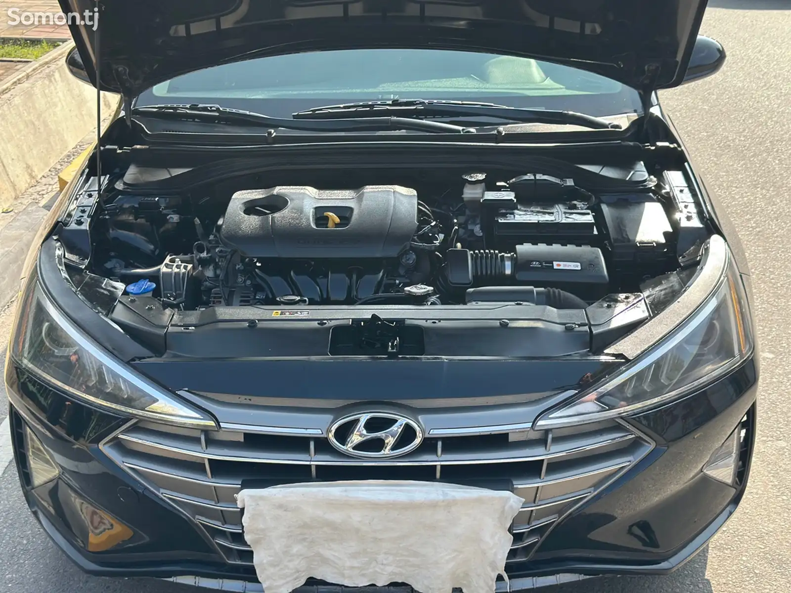 Hyundai Elantra, 2019-4