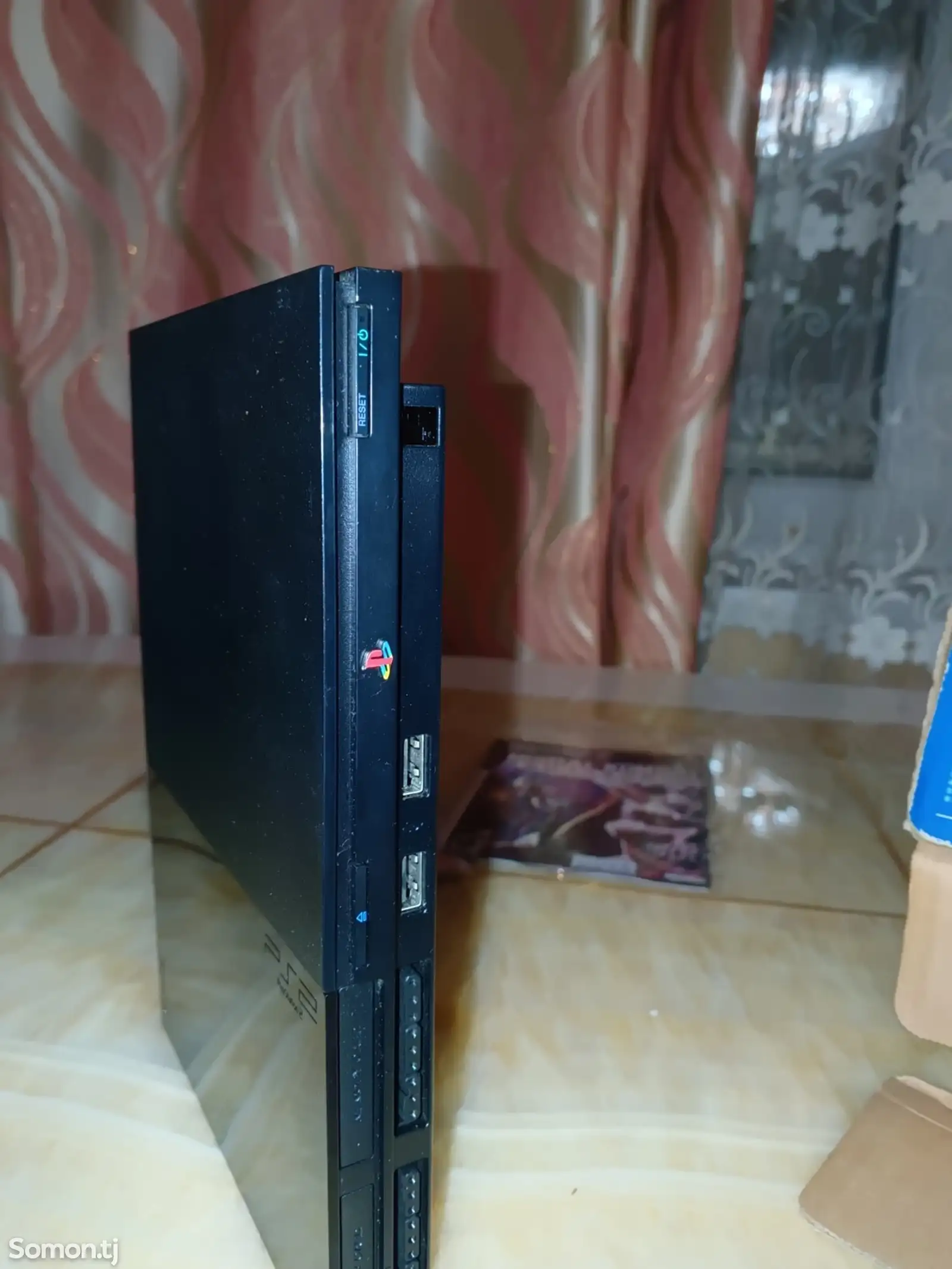 Игровая приставка Sony PlayStation 2 slim-1