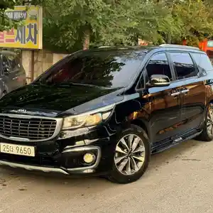 Kia Carnival, 2015