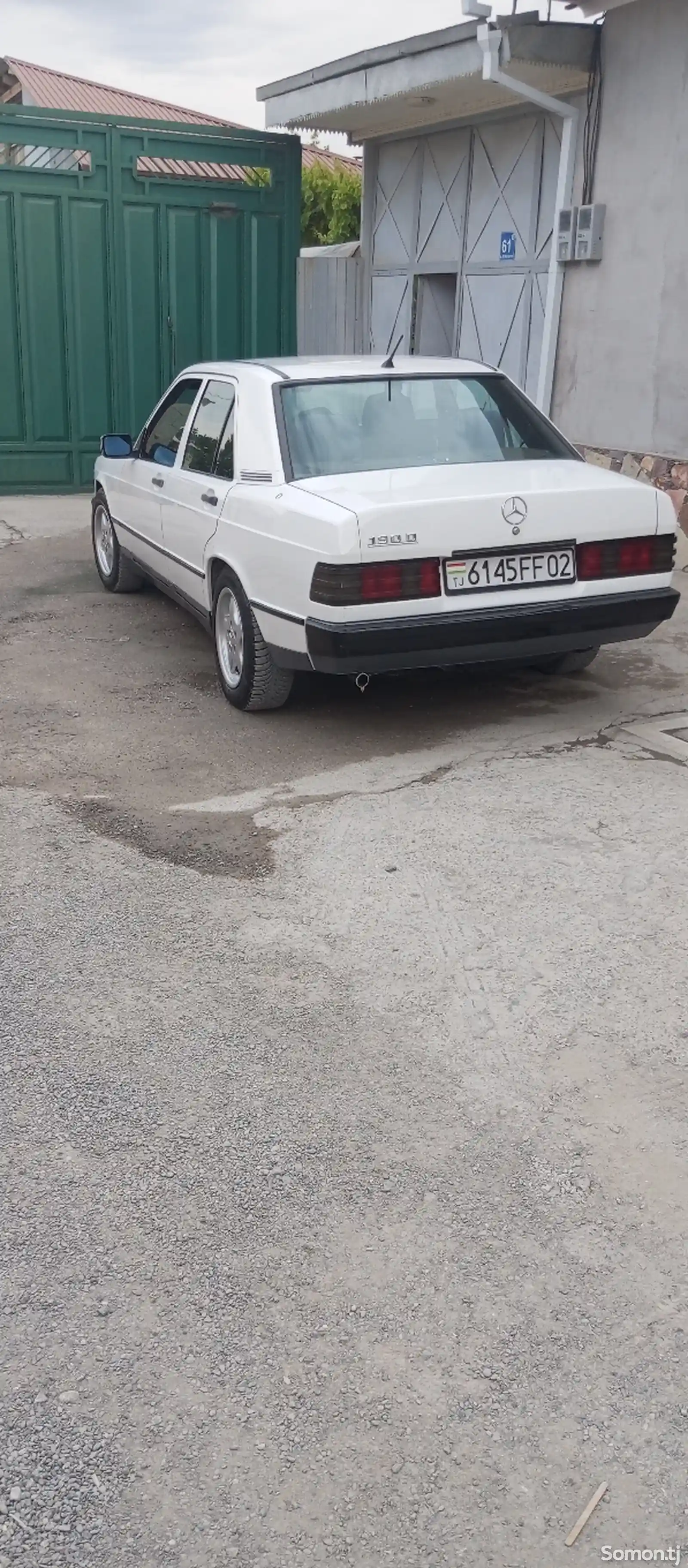 Mercedes-Benz W201, 1986-4