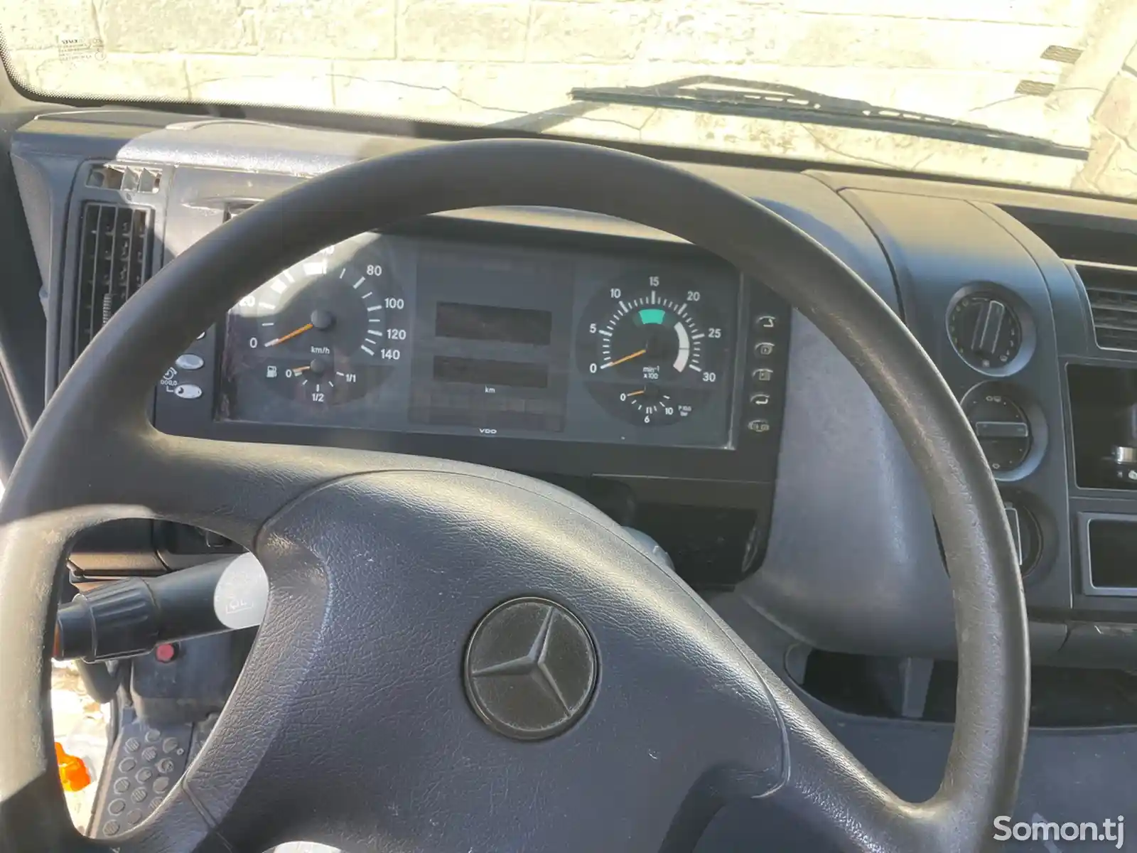 Бортовой грузовик Mercedes Benz Atego-815, 2003-7