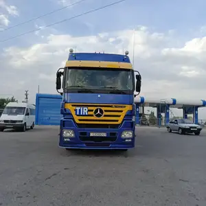 Бортовой грузовик Mercedes-Benz Actros 2546, 2007